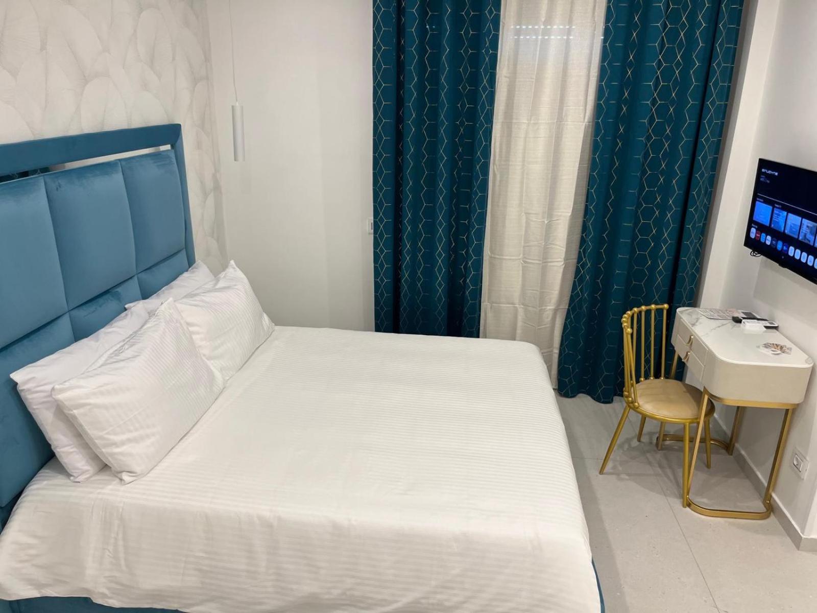 Luxury Masaniello Hotel Napels Buitenkant foto